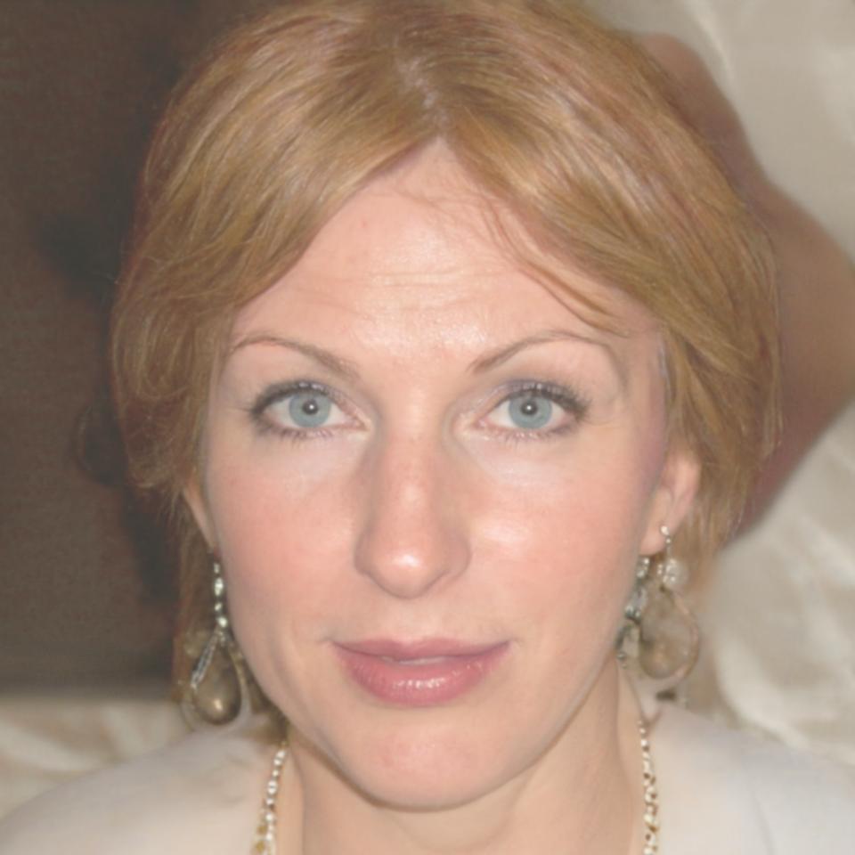 Sarah M. Portrait